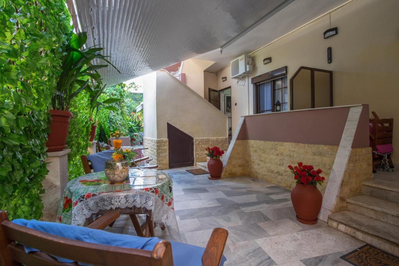 Kostas Studios Skála Marión Екстериор снимка